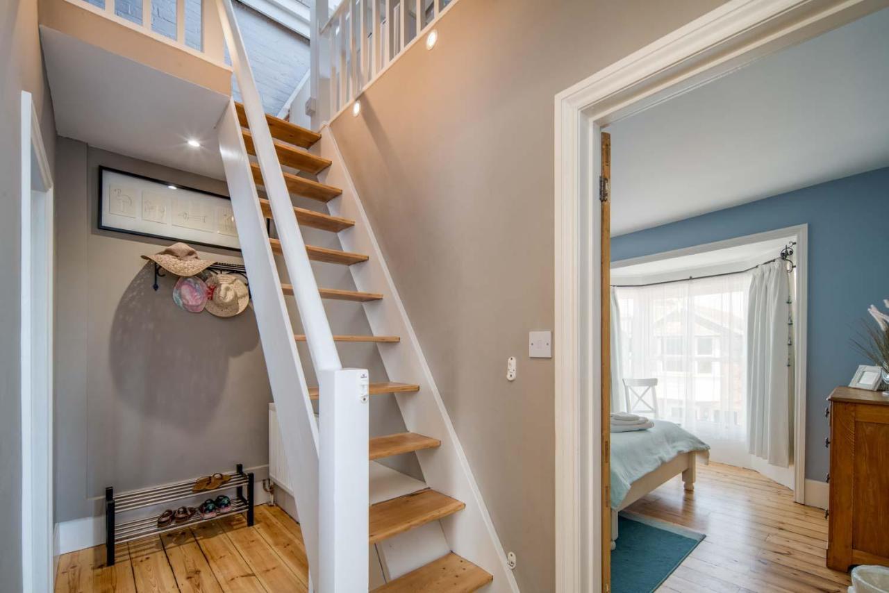 Blue Winds And Waves Apartment Cowes  Ngoại thất bức ảnh